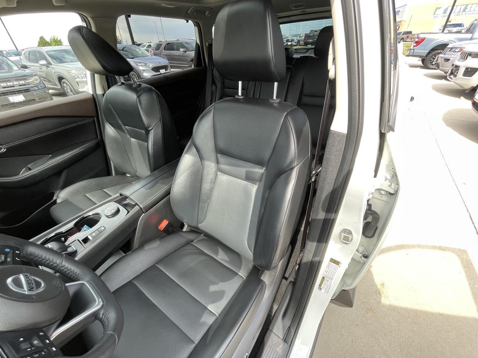 Used 2021 Nissan Rogue SV SUV for sale in Lincoln NE