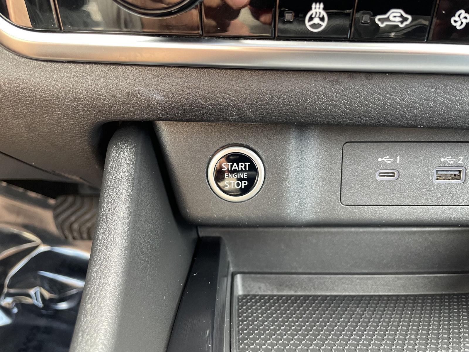 Used 2021 Nissan Rogue SV SUV for sale in Lincoln NE