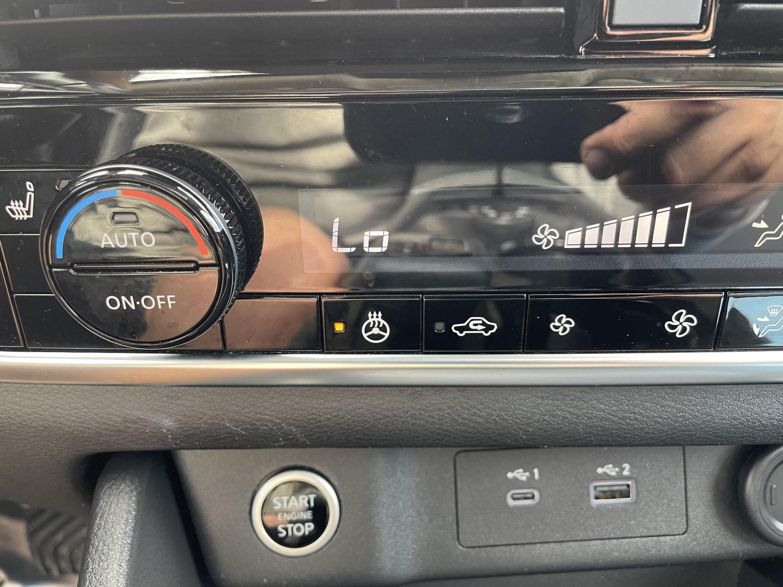 Used 2021 Nissan Rogue SV SUV for sale in Lincoln NE