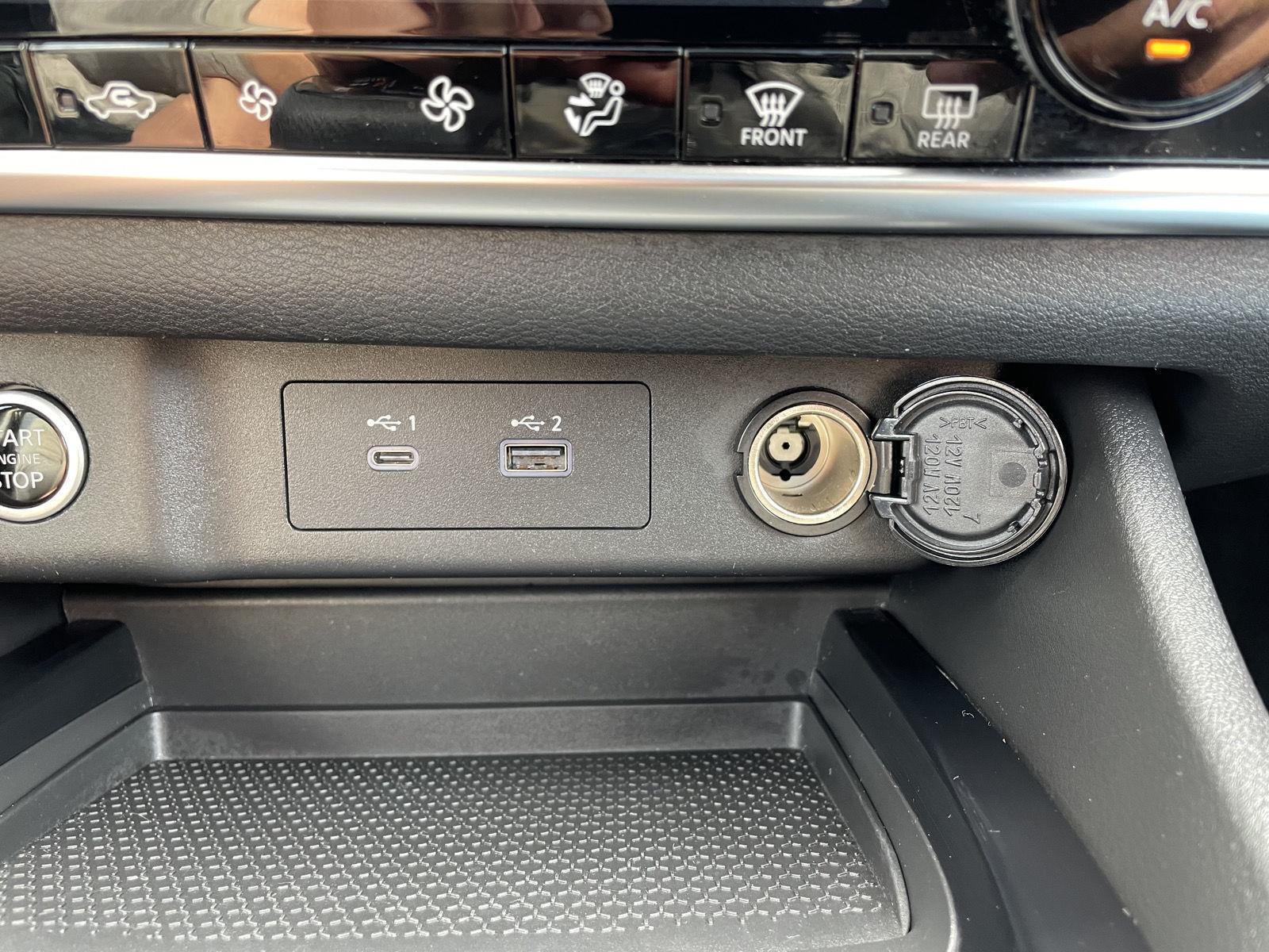 Used 2021 Nissan Rogue SV SUV for sale in Lincoln NE
