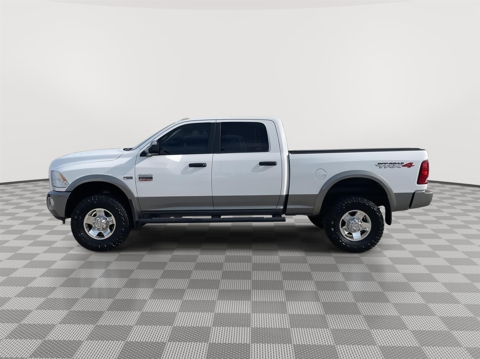 Used 2010 Dodge Ram 2500 SLT Crew Cab Truck for sale in Lincoln NE