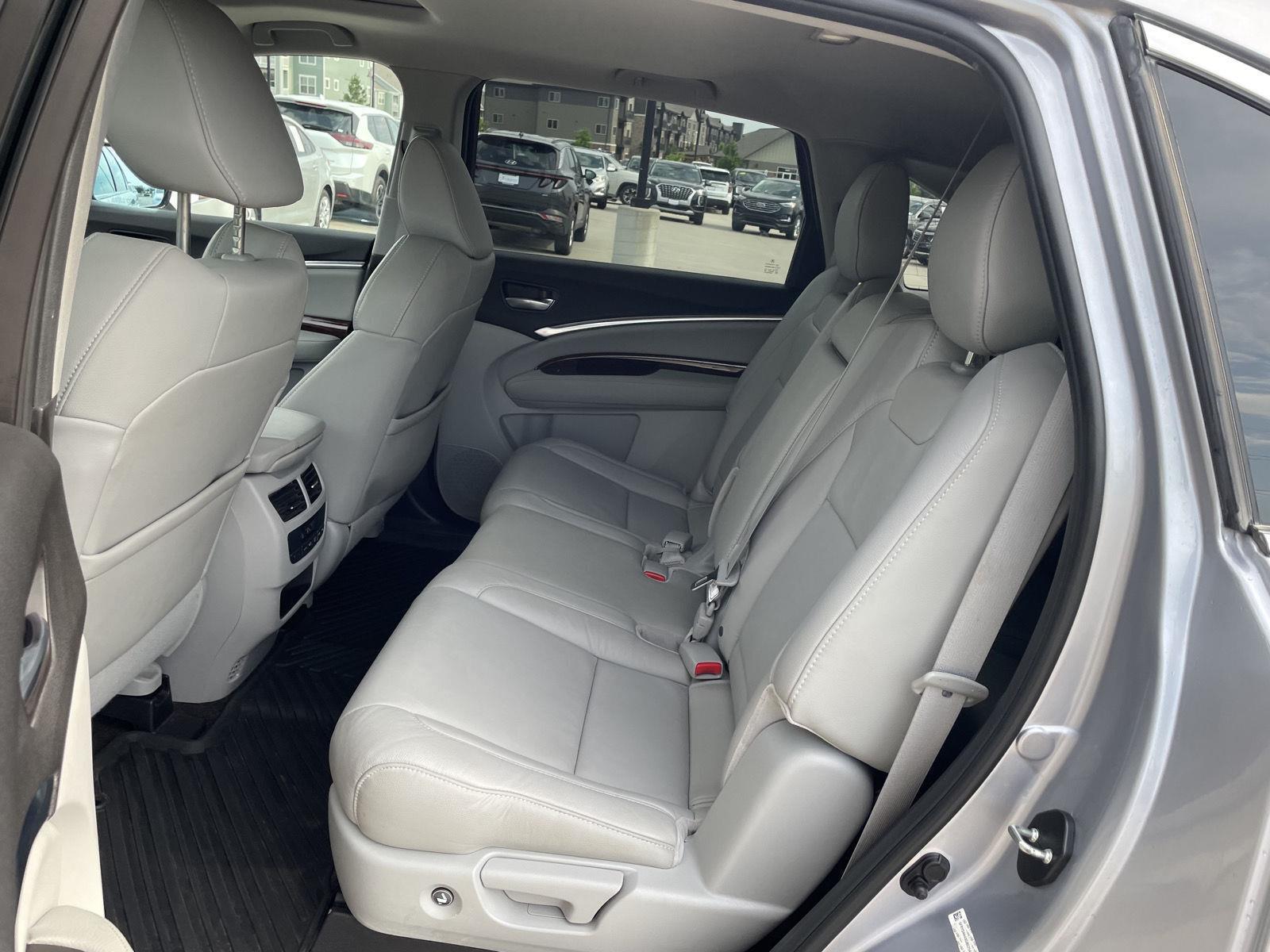 Used 2016 Acura MDX w/Tech SUV for sale in Lincoln NE