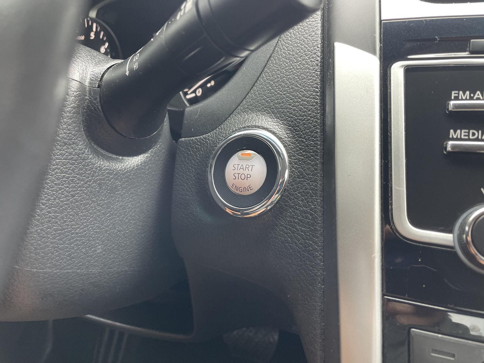 Used 2018 Nissan Altima 2.5 SV Sedan for sale in Lincoln NE