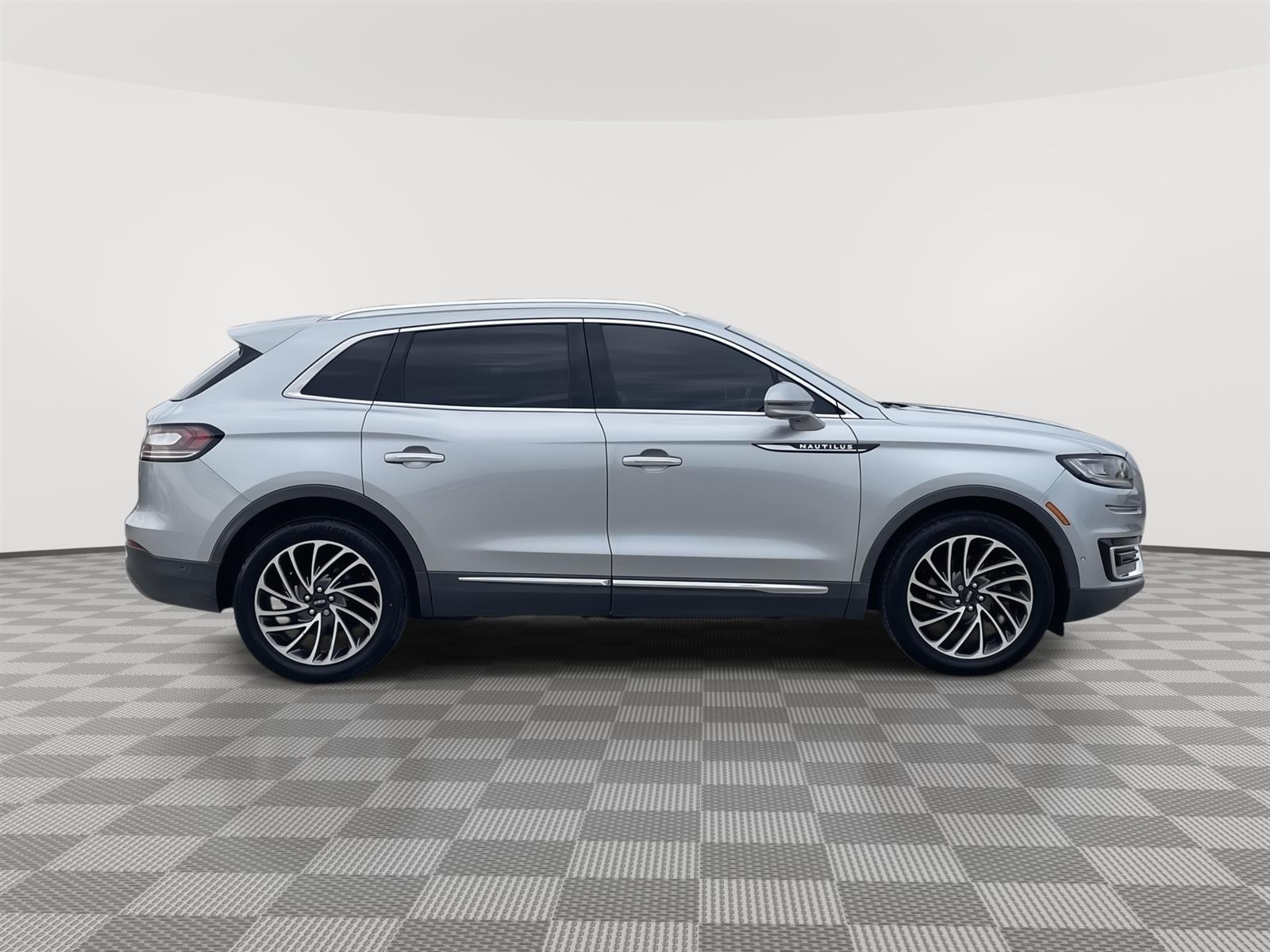Used 2020 Lincoln Nautilus Reserve SUV for sale in Lincoln NE