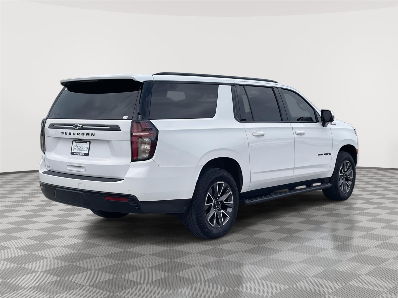 Used 2023 Chevrolet Suburban Z71 SUV for sale in Lincoln NE