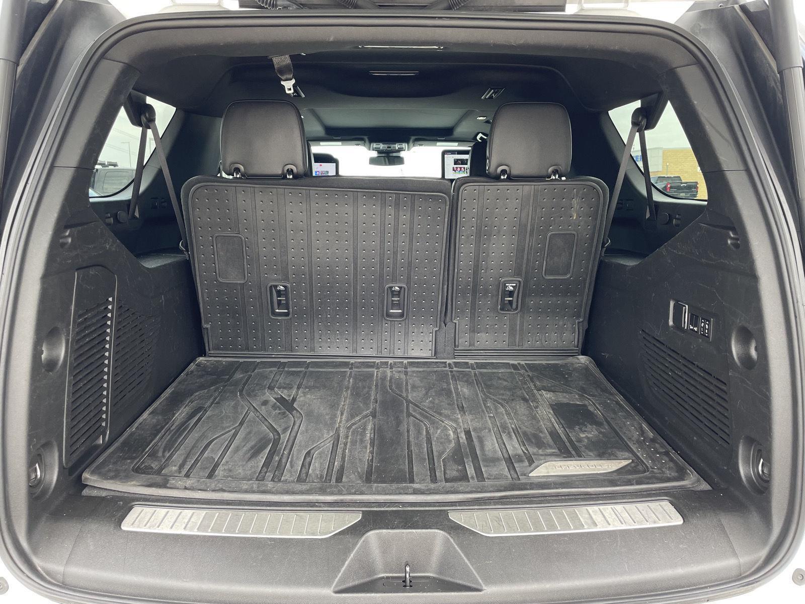 Used 2023 Chevrolet Suburban Z71 SUV for sale in Lincoln NE