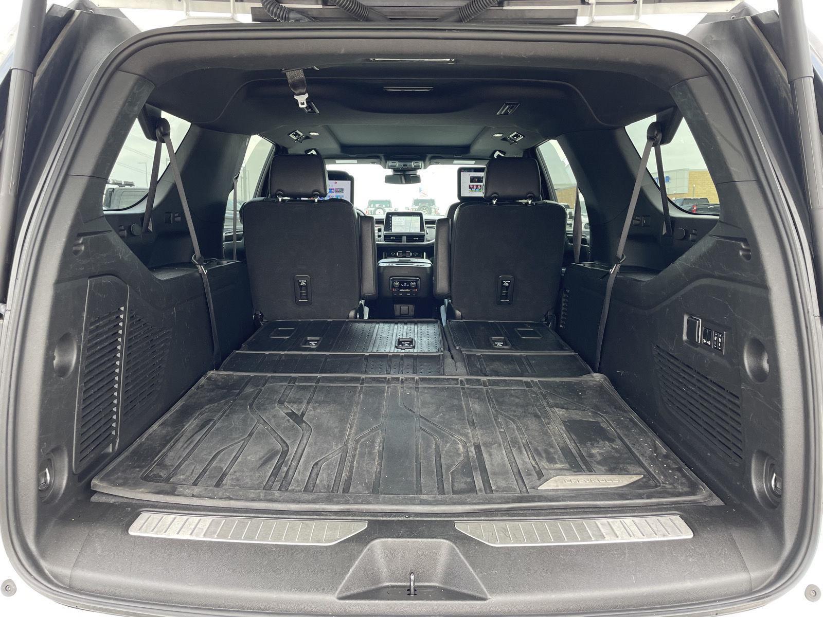 Used 2023 Chevrolet Suburban Z71 SUV for sale in Lincoln NE