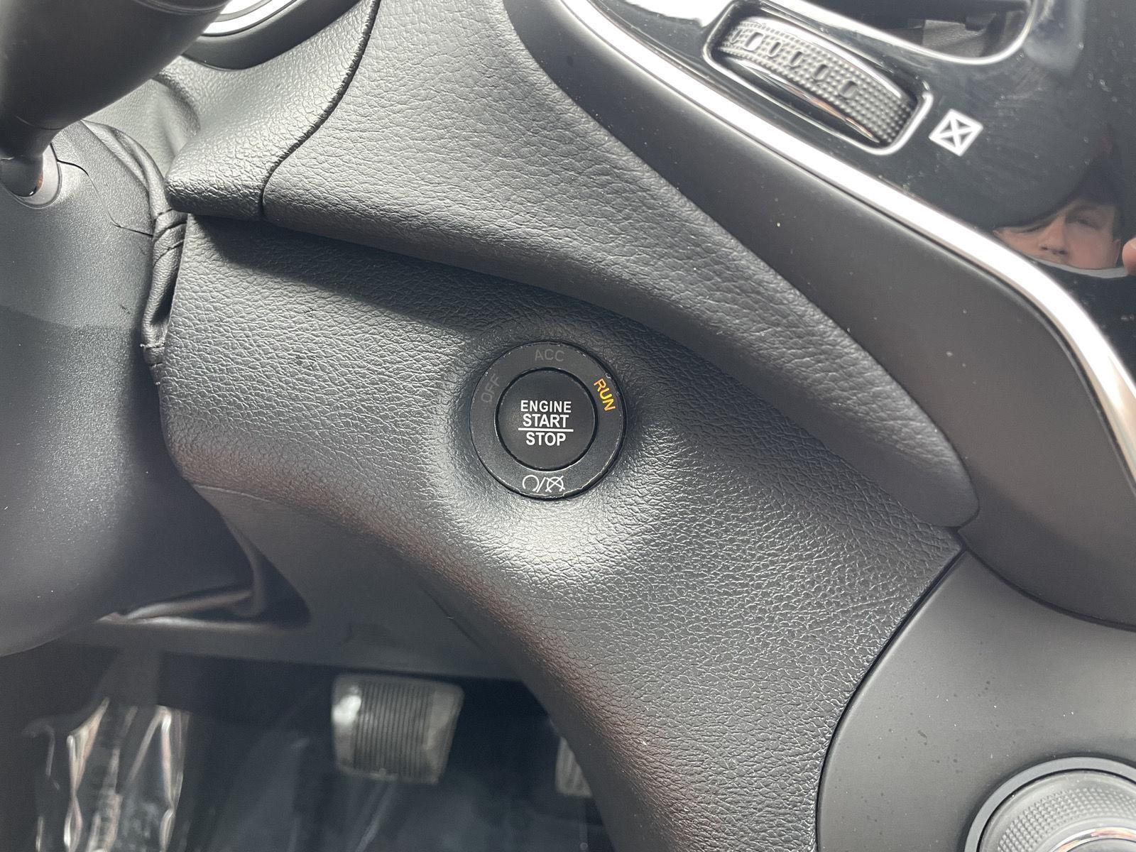 Used 2019 Jeep Cherokee Limited SUV for sale in Lincoln NE