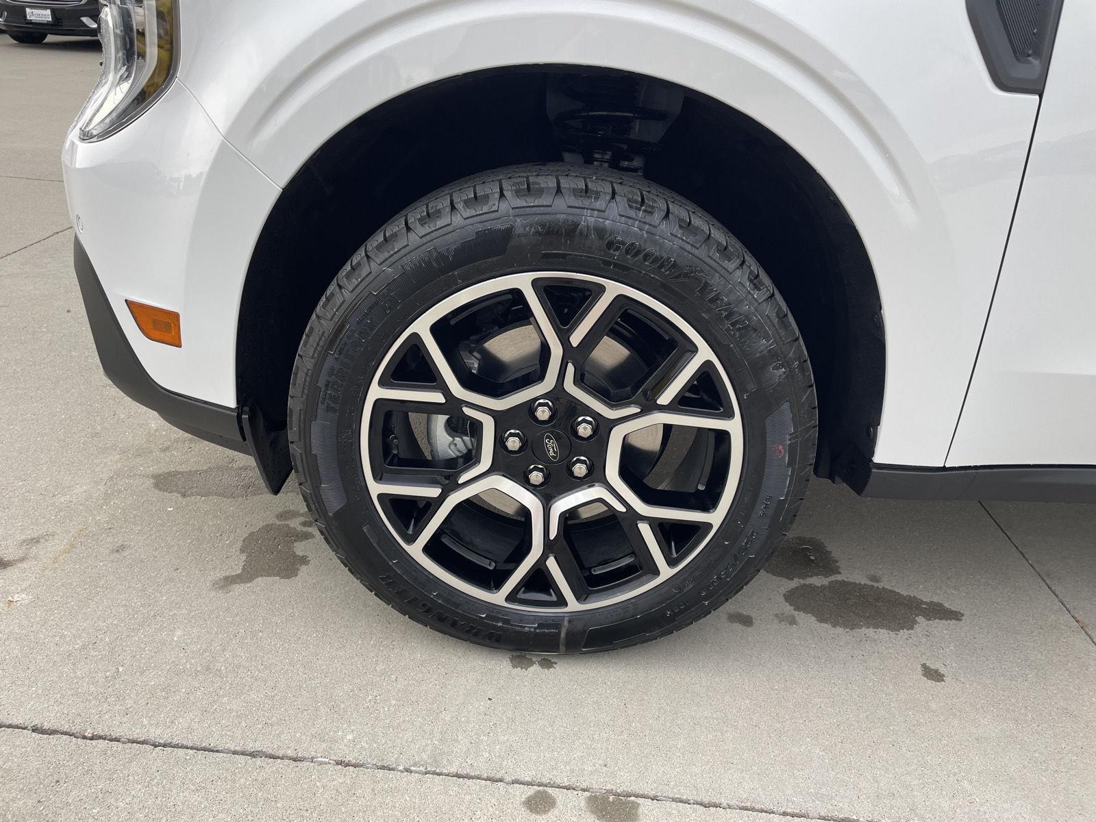 New 2025 Ford Maverick Lariat Crew Cab Truck for sale in Lincoln NE