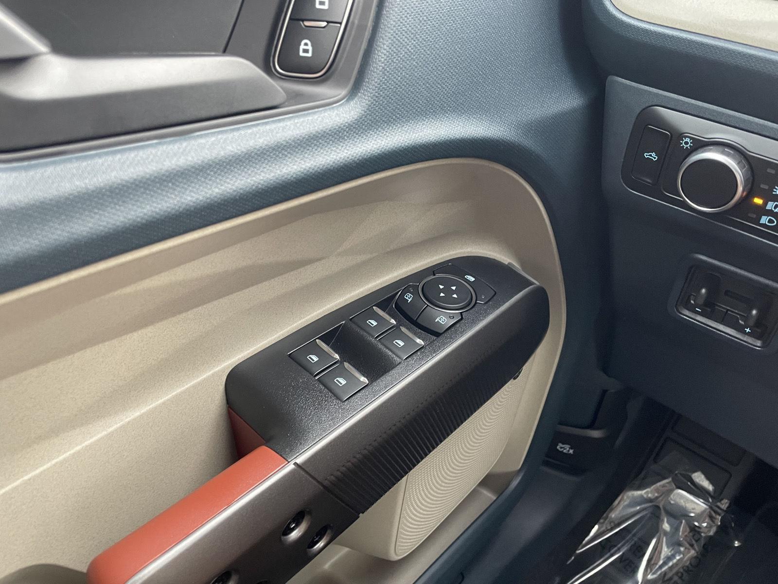 New 2025 Ford Maverick Lariat Crew Cab Truck for sale in Lincoln NE