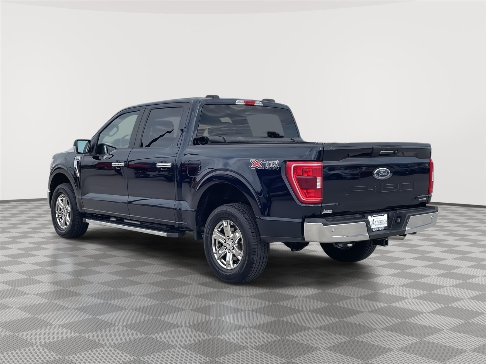 Used 2021 Ford F-150 XLT Crew Cab Truck for sale in Lincoln NE