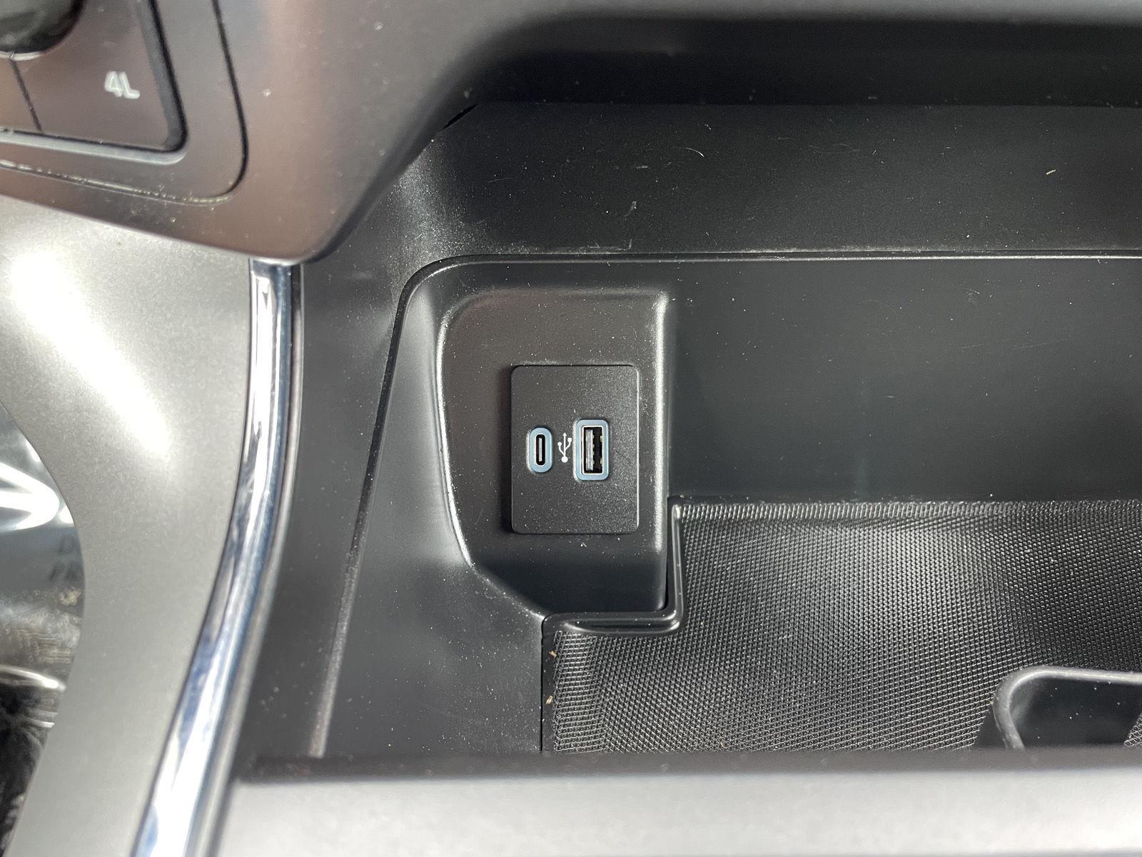Used 2021 Ford F-150 XLT Crew Cab Truck for sale in Lincoln NE