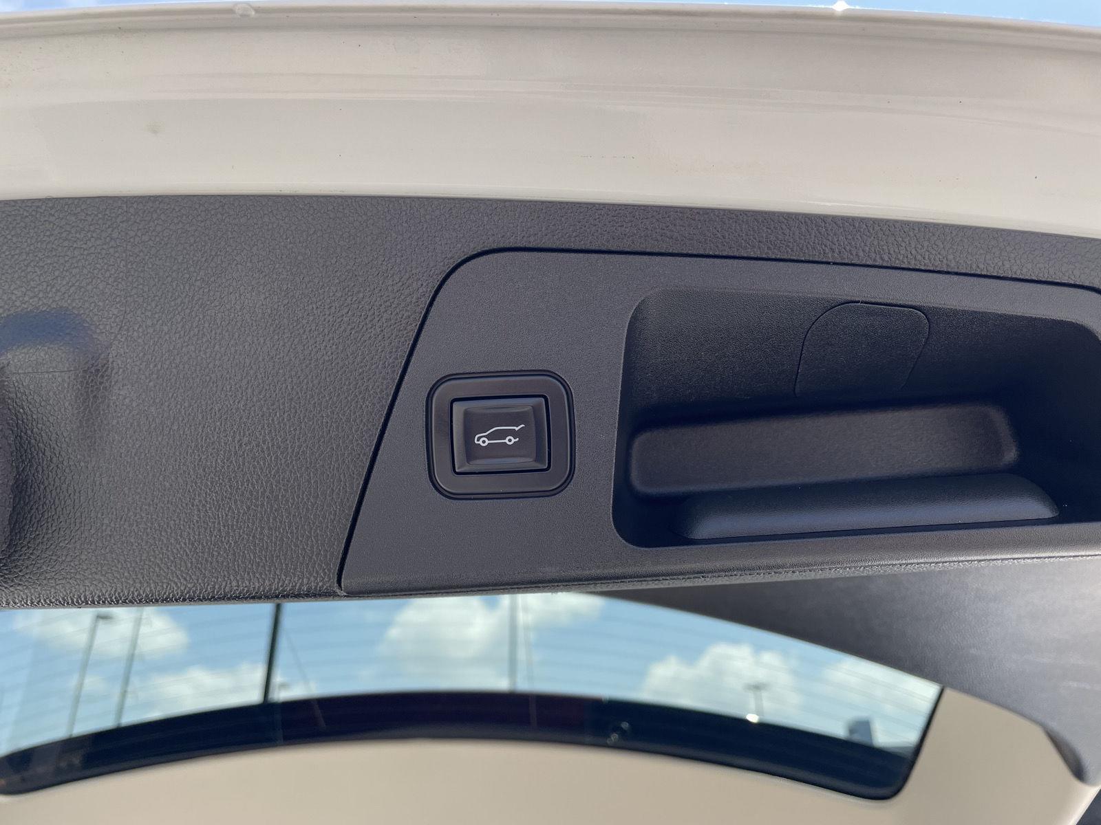 Used 2019 Buick Envision Essence SUV for sale in Lincoln NE