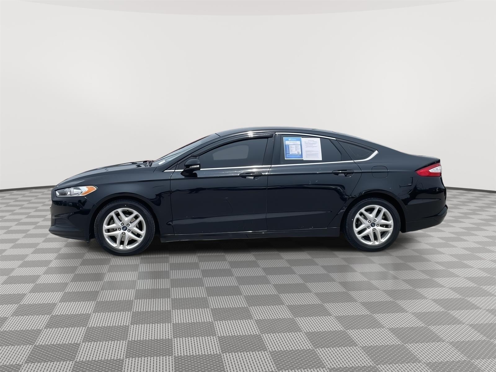 Used 2016 Ford Fusion SE Sedan for sale in Lincoln NE