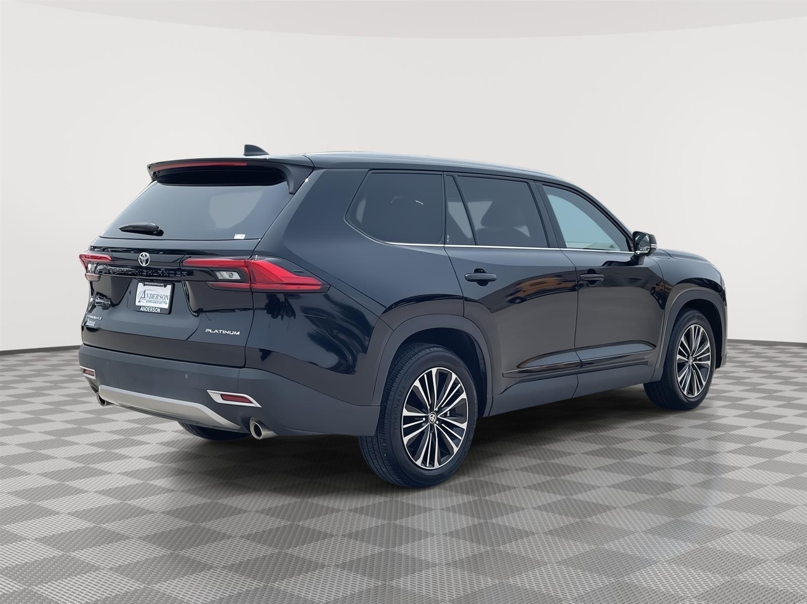 Used 2024 Toyota Grand Highlander Hybrid MAX Platinum SUV for sale in Lincoln NE