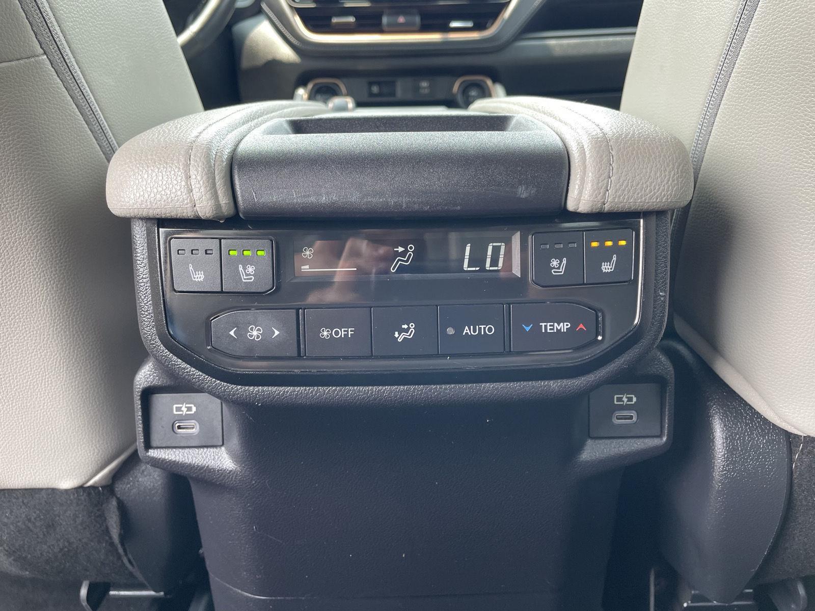 Used 2024 Toyota Grand Highlander Hybrid MAX Platinum SUV for sale in Lincoln NE