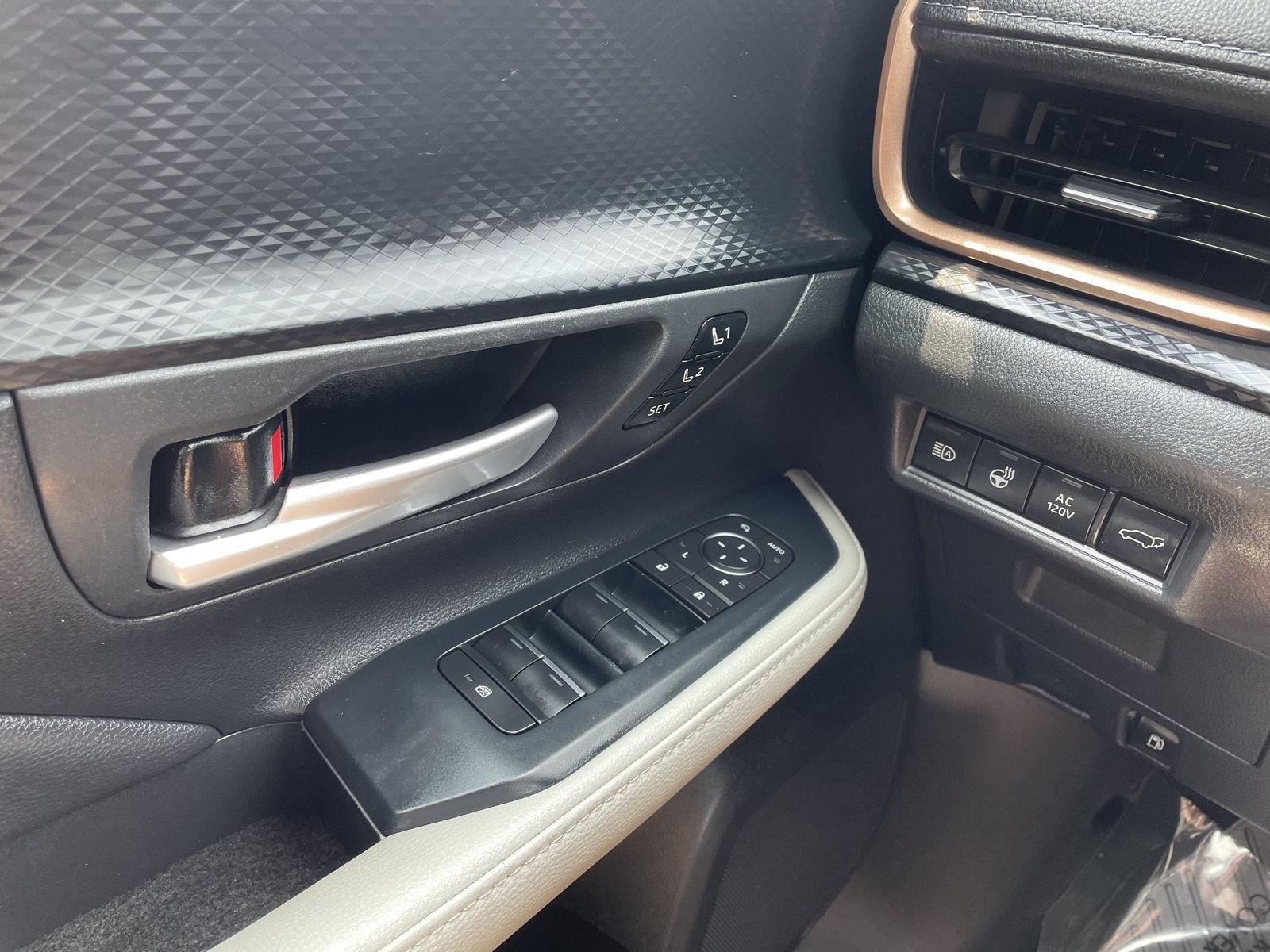 Used 2024 Toyota Grand Highlander Hybrid MAX Platinum SUV for sale in Lincoln NE