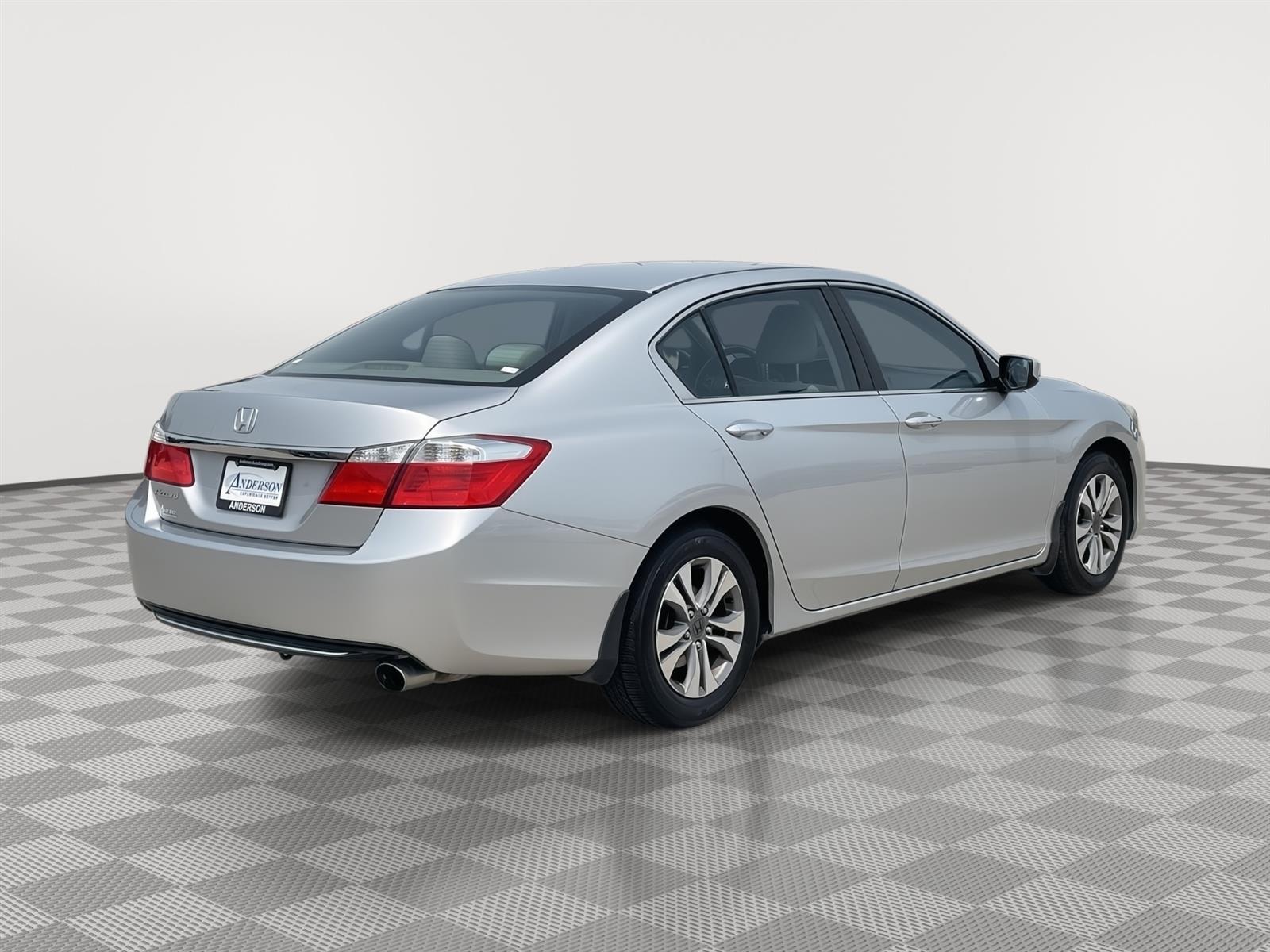 Used 2014 Honda Accord Sedan LX Sedan for sale in Lincoln NE