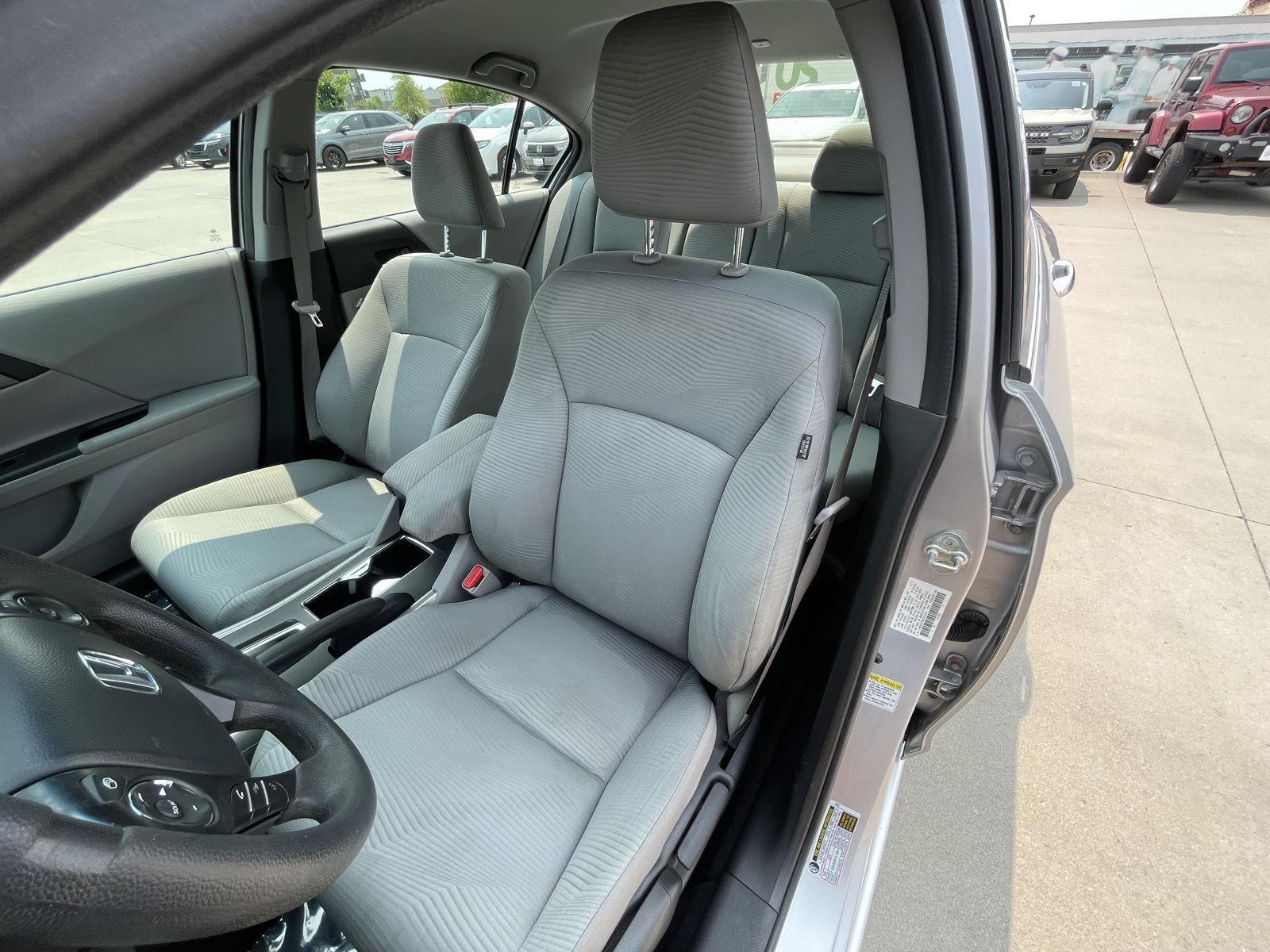 Used 2014 Honda Accord Sedan LX Sedan for sale in Lincoln NE