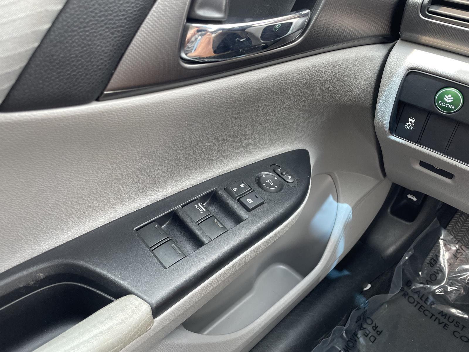 Used 2014 Honda Accord Sedan LX Sedan for sale in Lincoln NE