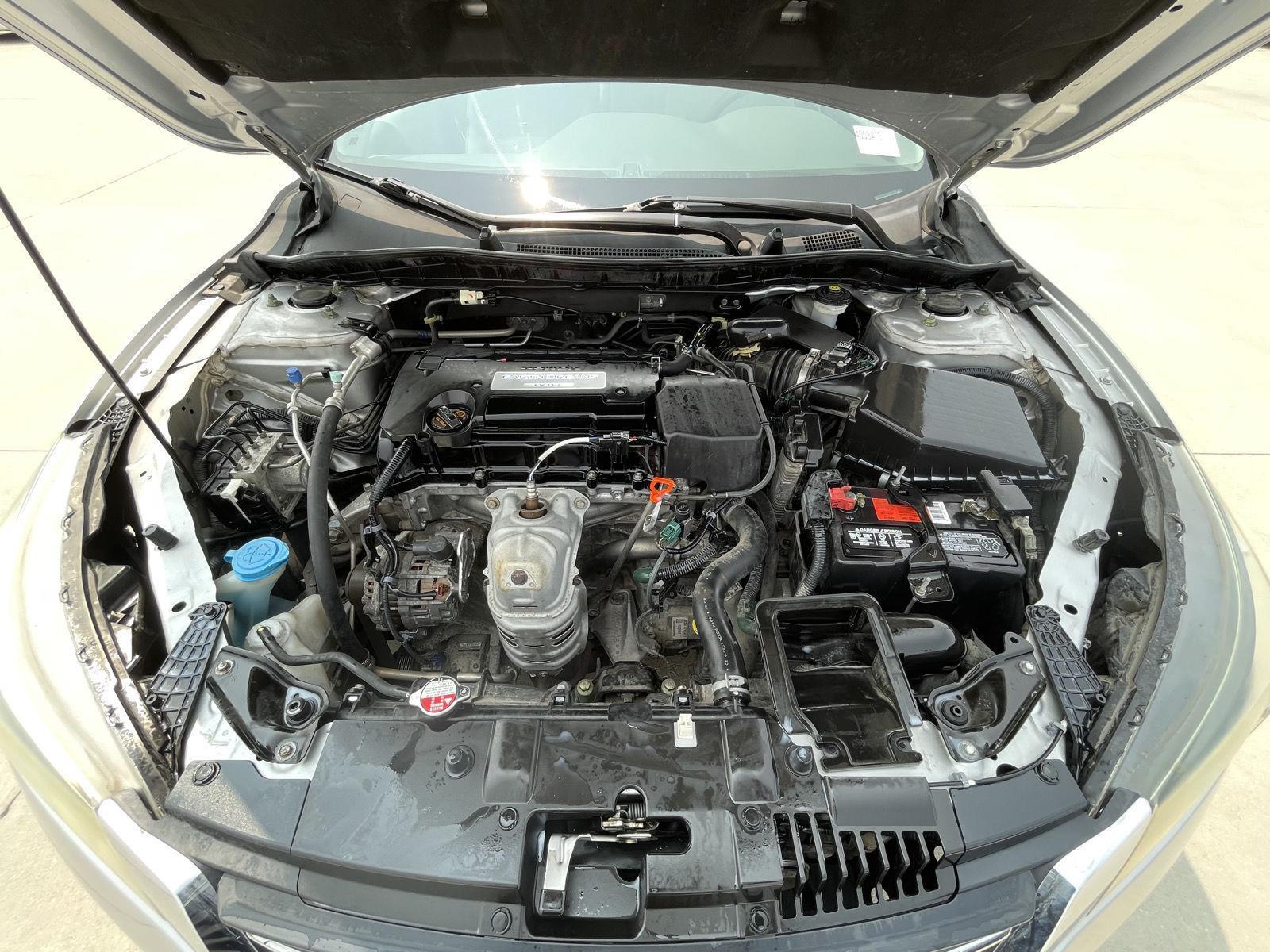 Used 2014 Honda Accord Sedan LX Sedan for sale in Lincoln NE
