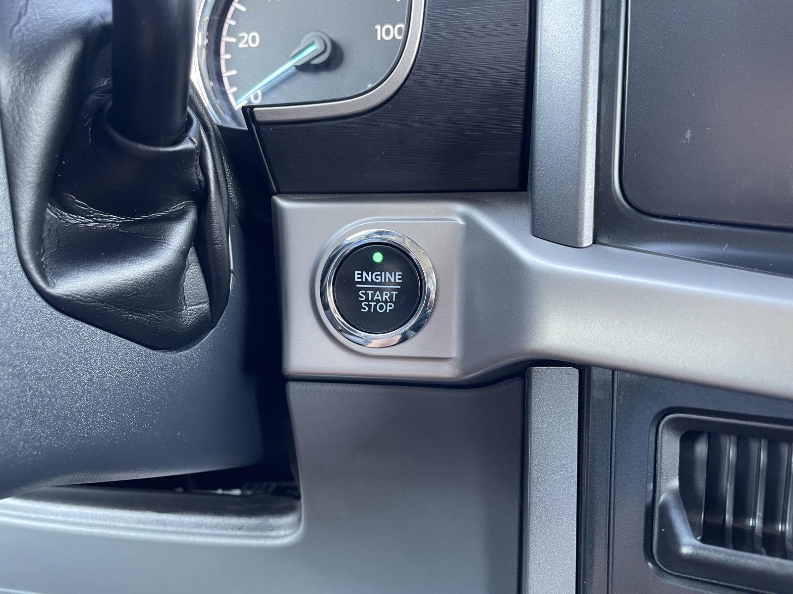 Used 2022 Ford F-150 XLT Crew Cab Truck for sale in Lincoln NE