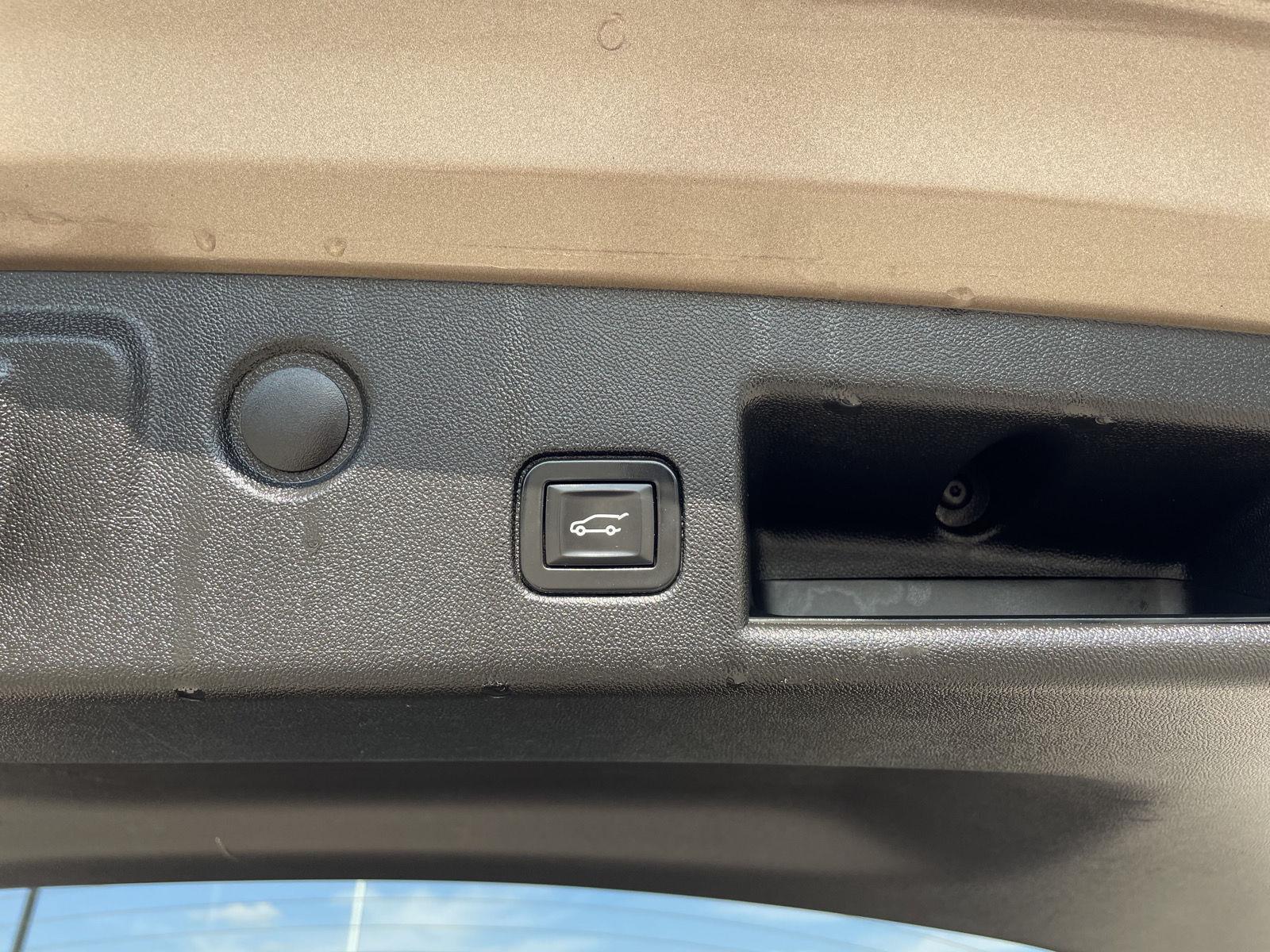 Used 2018 Chevrolet Equinox LT SUV for sale in Lincoln NE