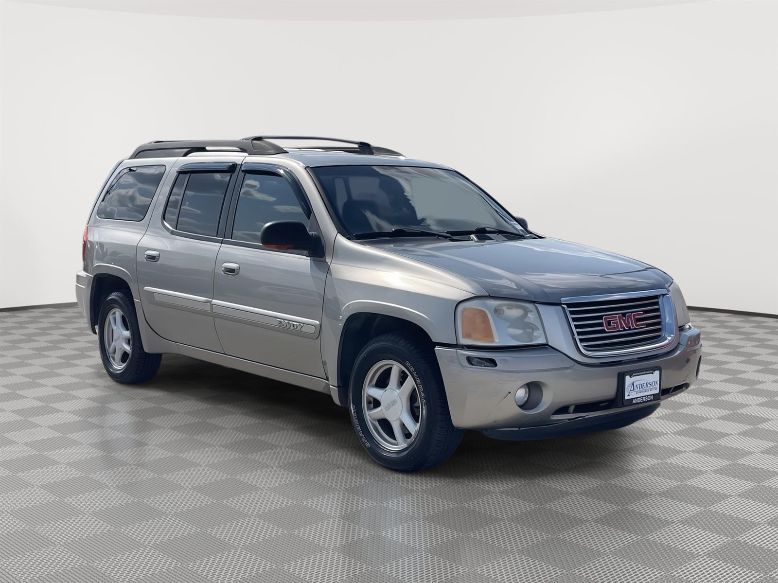 Used 2003 GMC Envoy XL SLT 4 door for sale in Lincoln NE