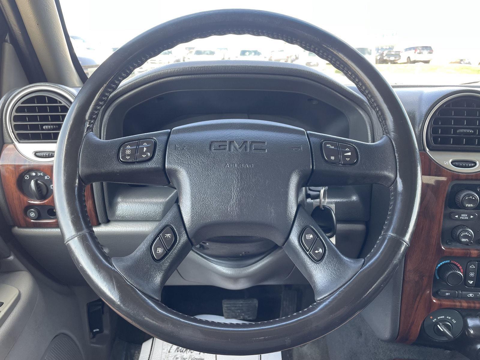 Used 2003 GMC Envoy XL for sale in Lincoln NE