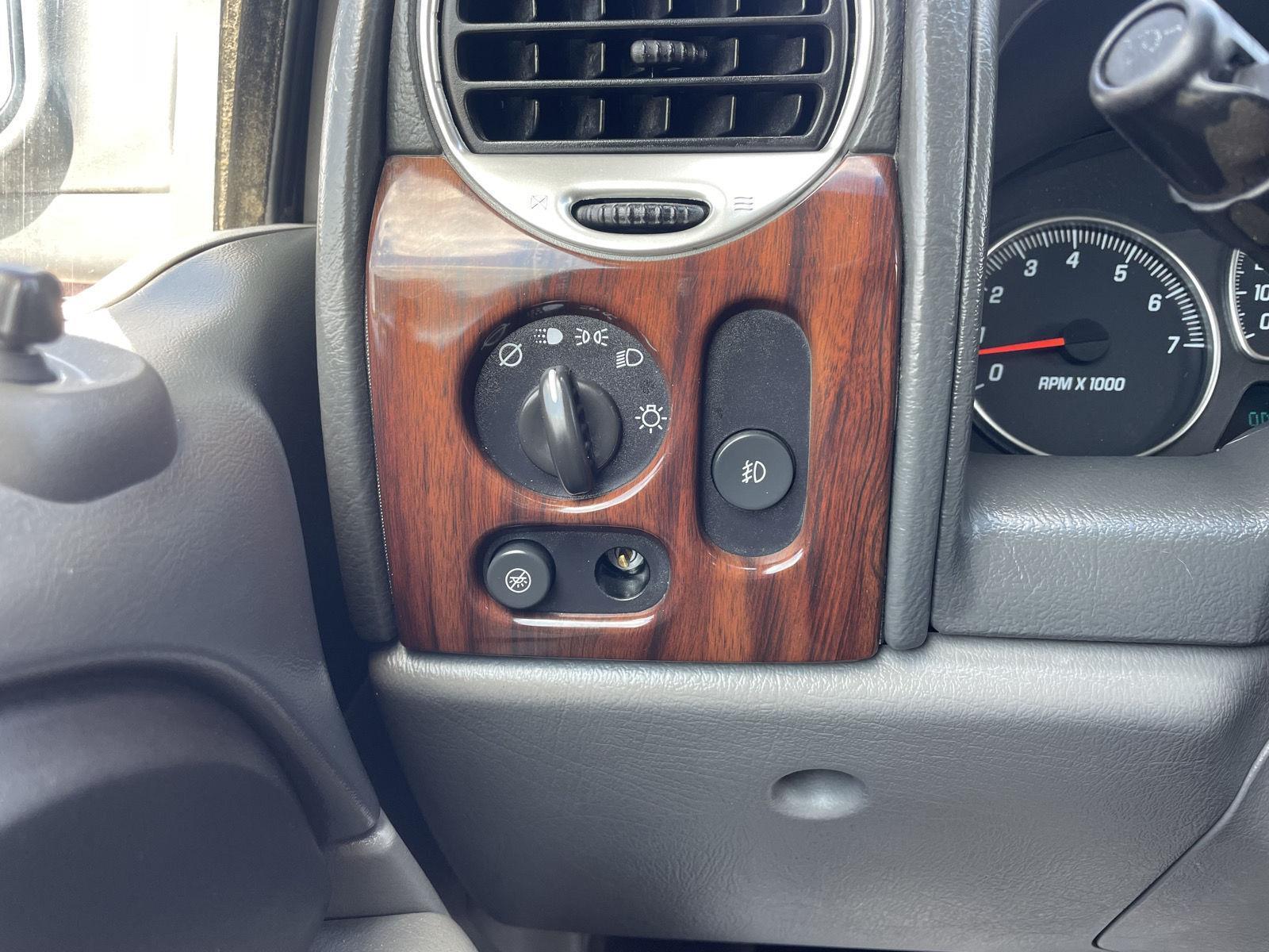 Used 2003 GMC Envoy XL for sale in Lincoln NE