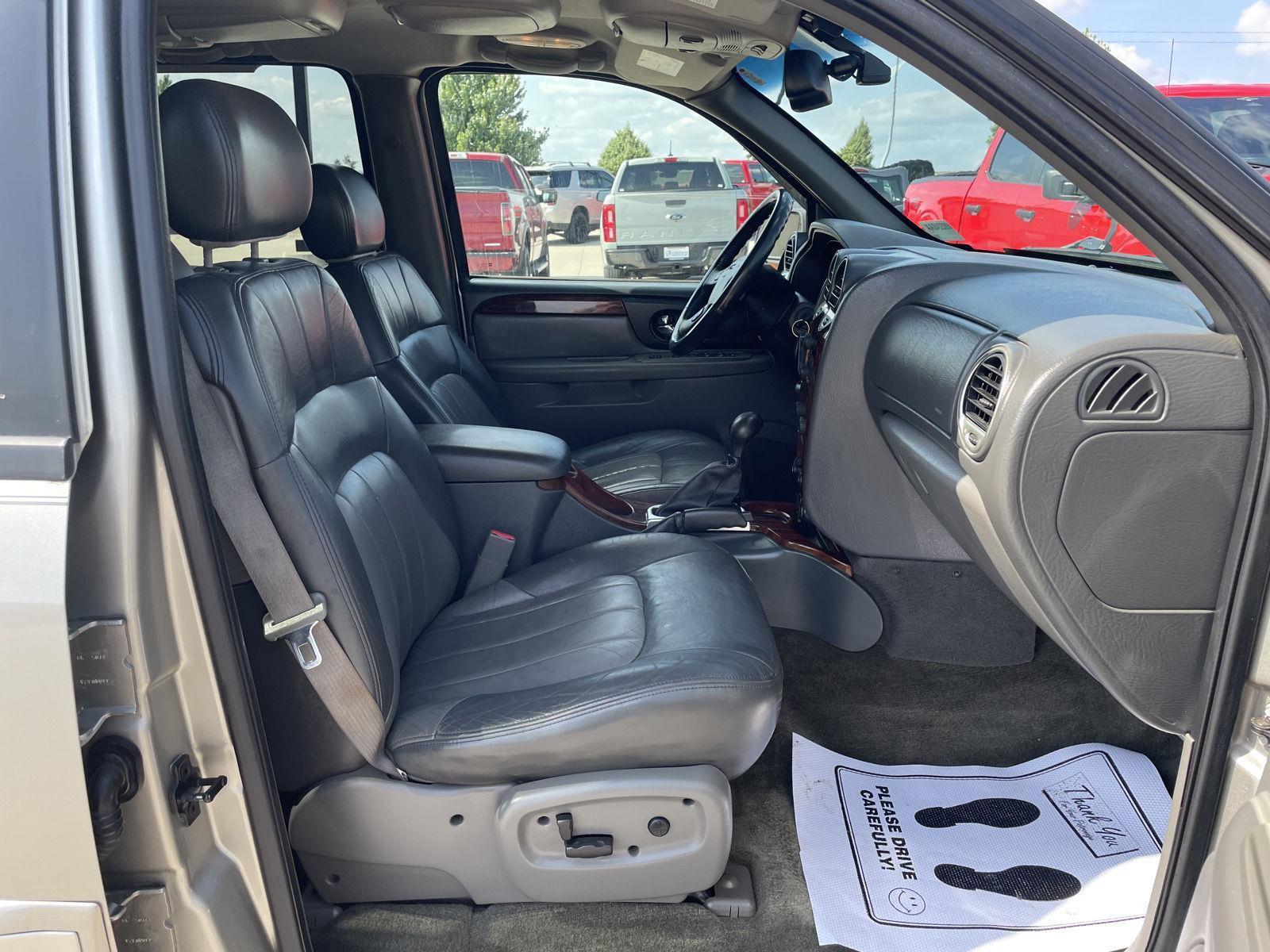 Used 2003 GMC Envoy XL for sale in Lincoln NE