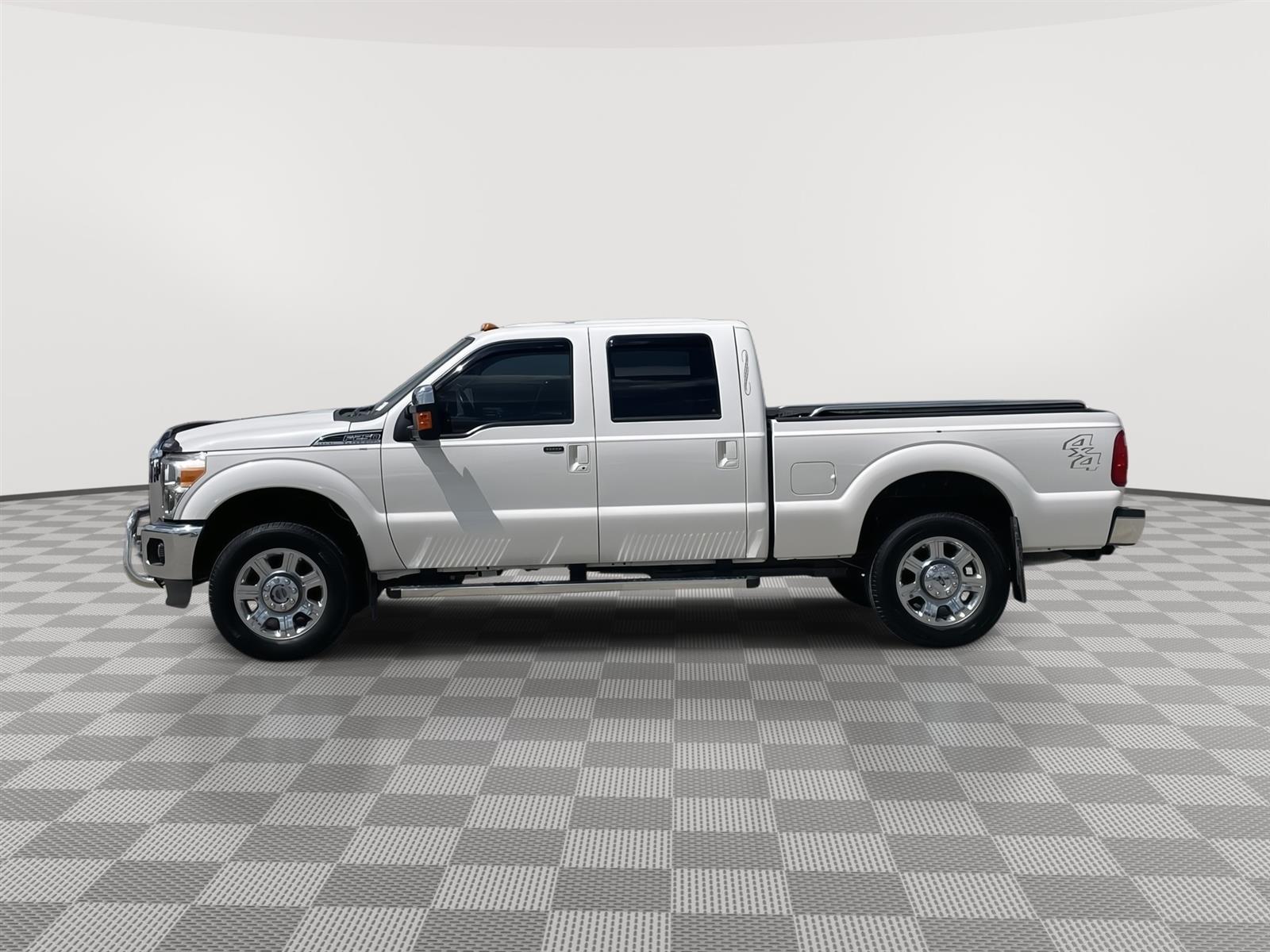Used 2014 Ford Super Duty F-250 SRW Lariat Crew Cab Truck for sale in Lincoln NE