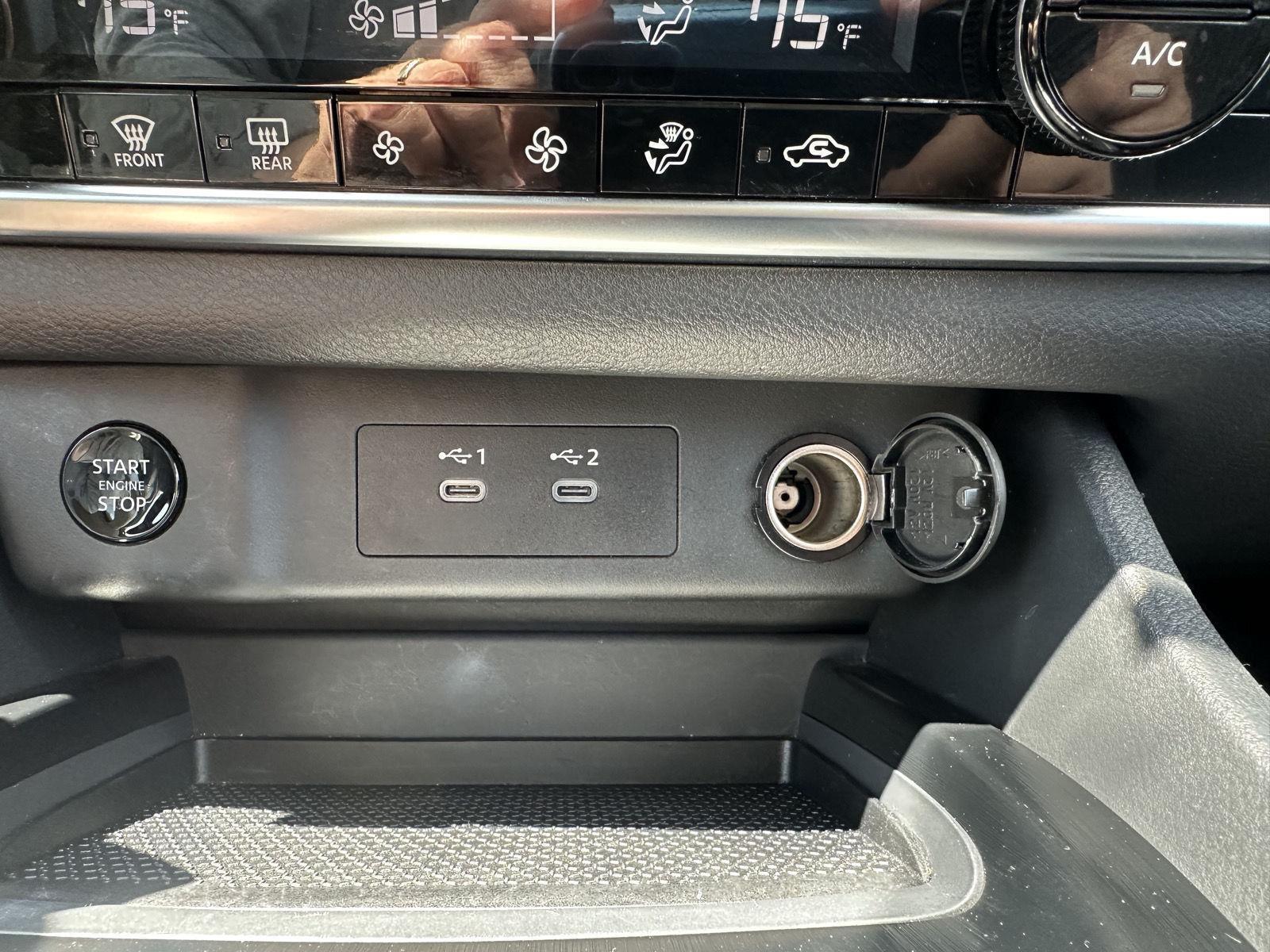 Used 2024 Nissan Rogue SV SUV for sale in Lincoln NE