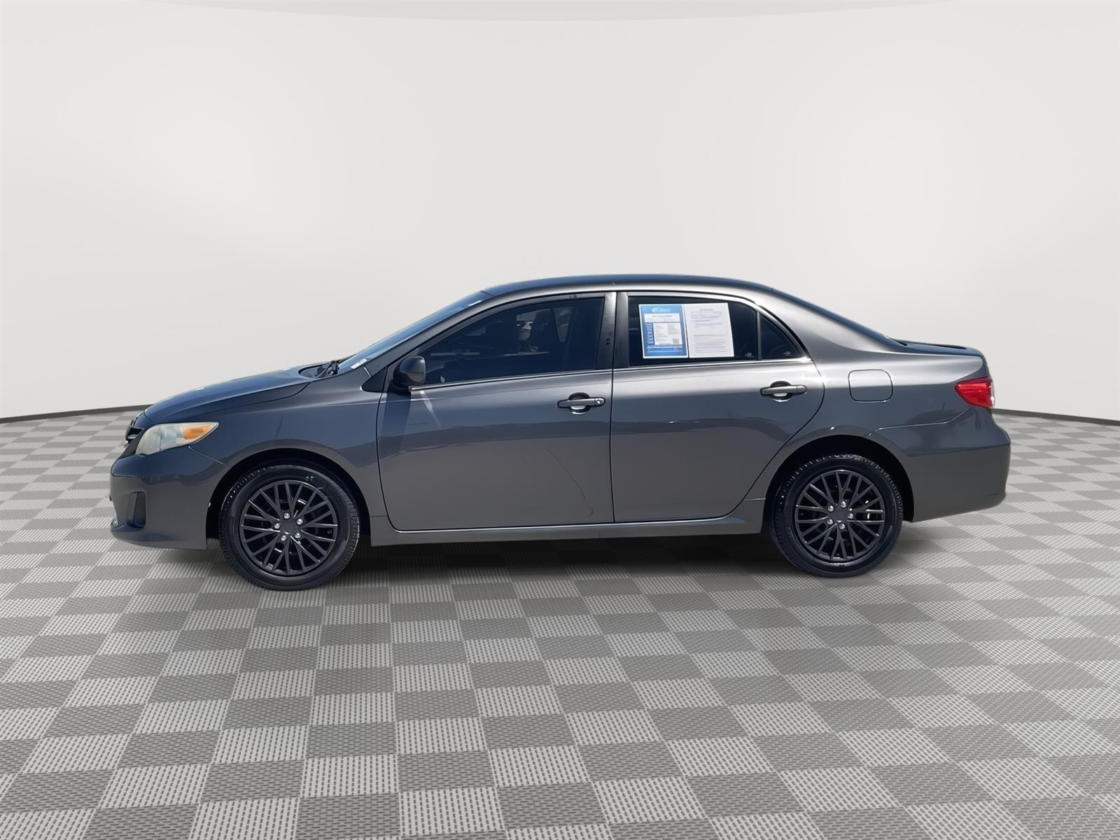 Used 2013 Toyota Corolla LE Sedan for sale in Lincoln NE
