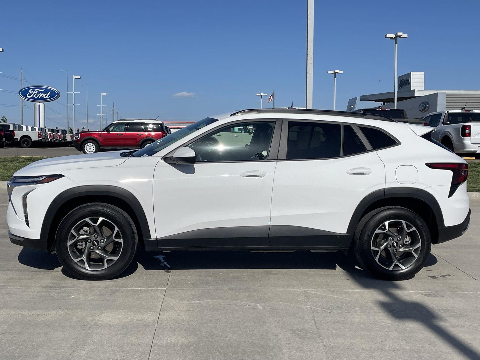 Used 2024 Chevrolet Trax LT SUV for sale in Lincoln NE
