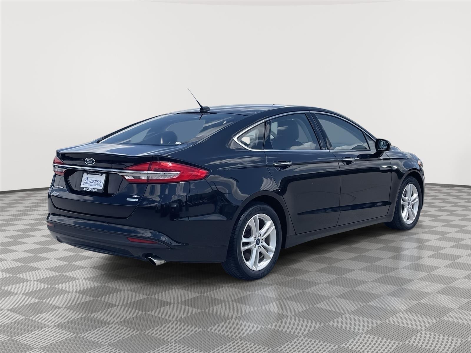 Used 2018 Ford Fusion SE Sedan for sale in Lincoln NE
