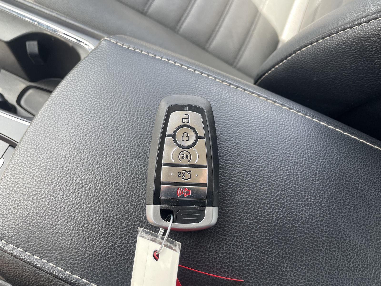 Used 2018 Ford Fusion SE Sedan for sale in Lincoln NE