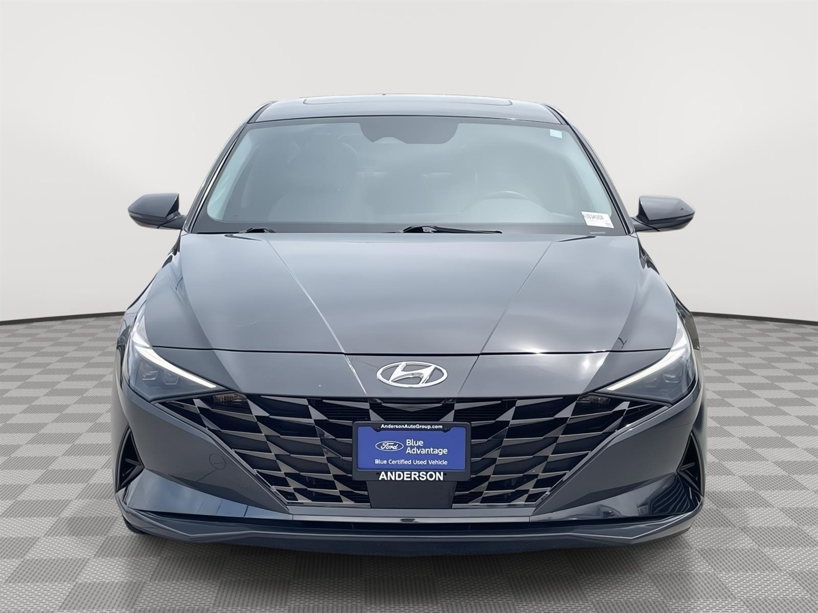 Used 2023 Hyundai Elantra Hybrid Limited Sedan for sale in Lincoln NE