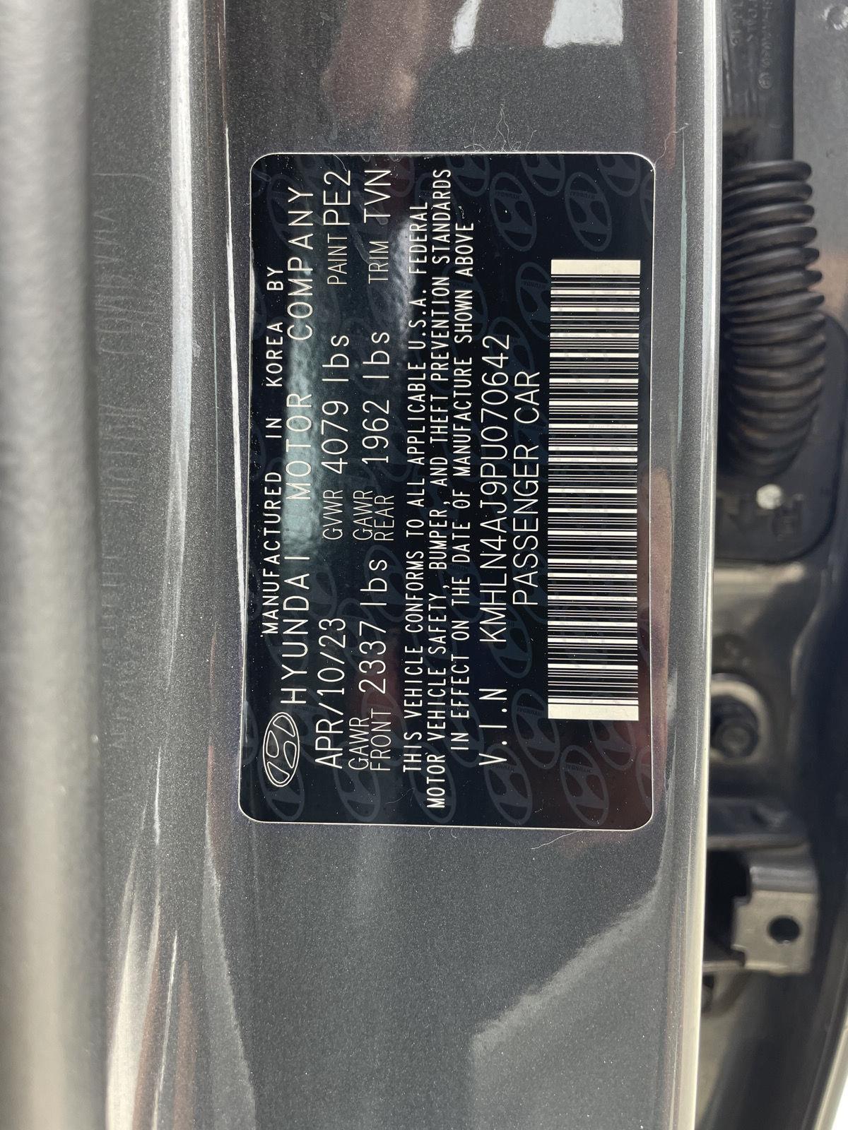 Used 2023 Hyundai Elantra Hybrid Limited Sedan for sale in Lincoln NE