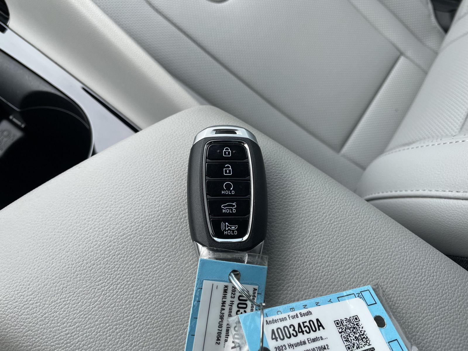 Used 2023 Hyundai Elantra Hybrid Limited Sedan for sale in Lincoln NE