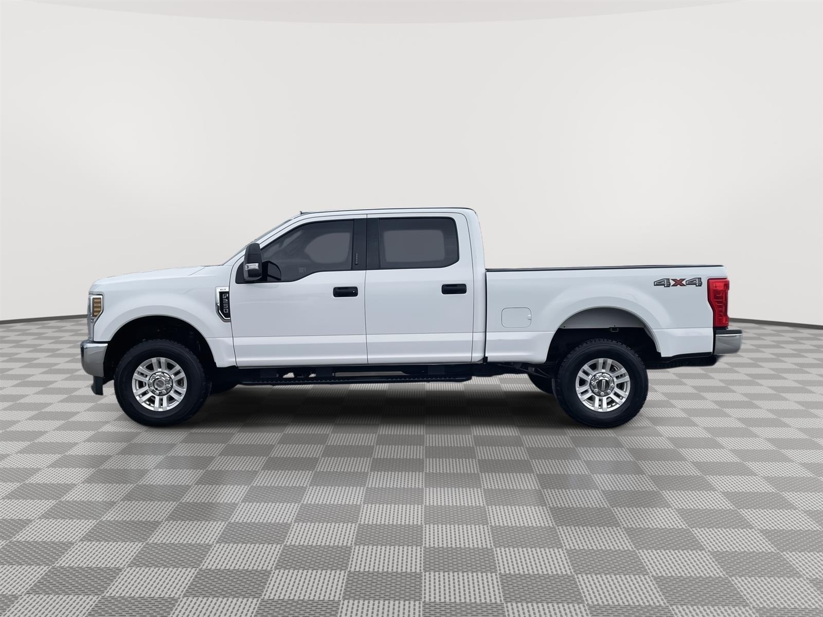 Used 2019 Ford Super Duty F-250 SRW XLT Crew Cab Truck for sale in Lincoln NE