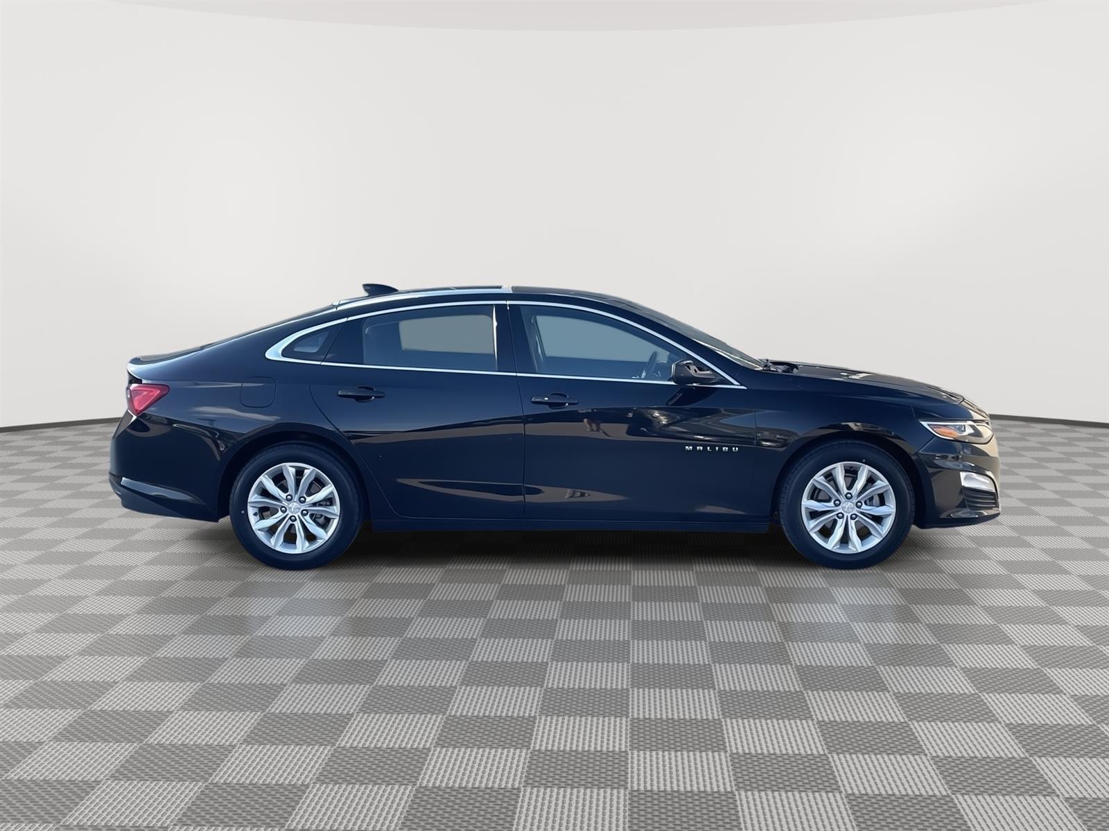 Used 2023 Chevrolet Malibu LT Sedan for sale in Lincoln NE