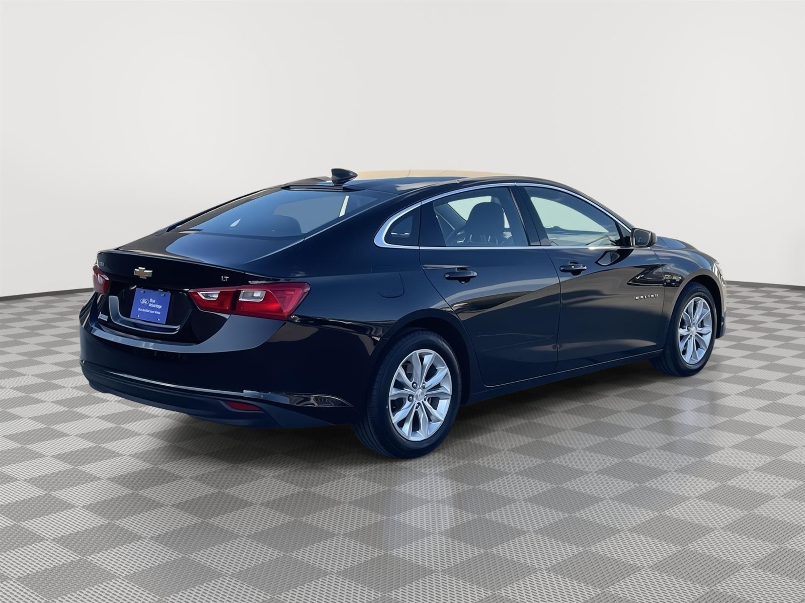 Used 2023 Chevrolet Malibu LT Sedan for sale in Lincoln NE