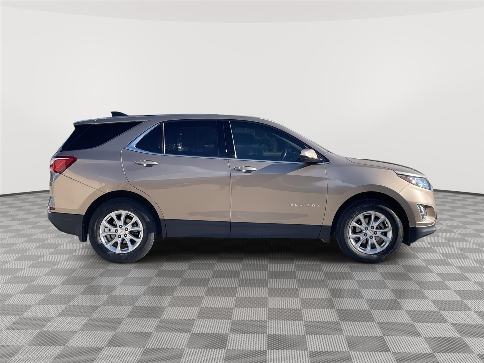Used 2018 Chevrolet Equinox LT SUV for sale in Lincoln NE