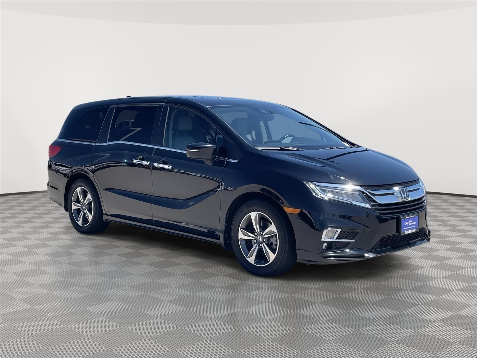 Used 2019 Honda Odyssey Touring Minivans for sale in Lincoln NE