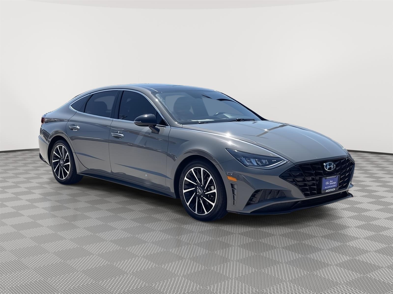 Used 2020 Hyundai Sonata SEL Plus Sedan for sale in Lincoln NE