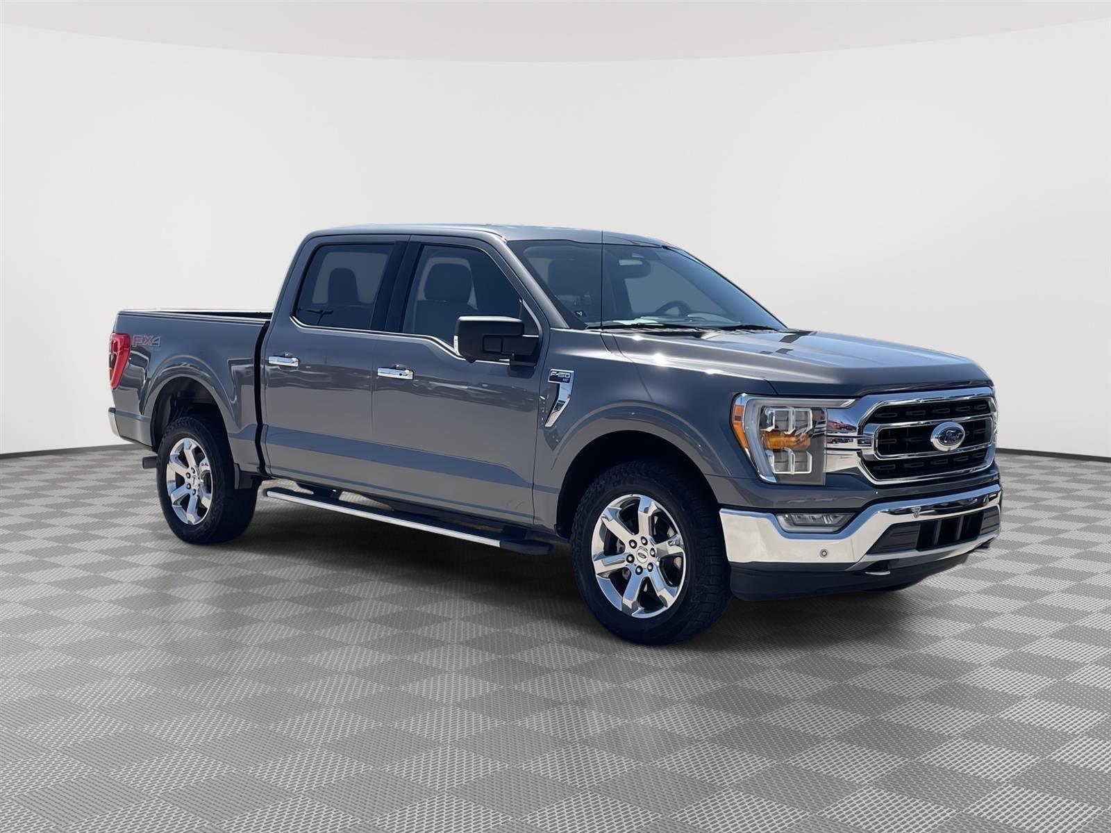 Used 2021 Ford F-150 XLT Crew Cab Truck for sale in Lincoln NE