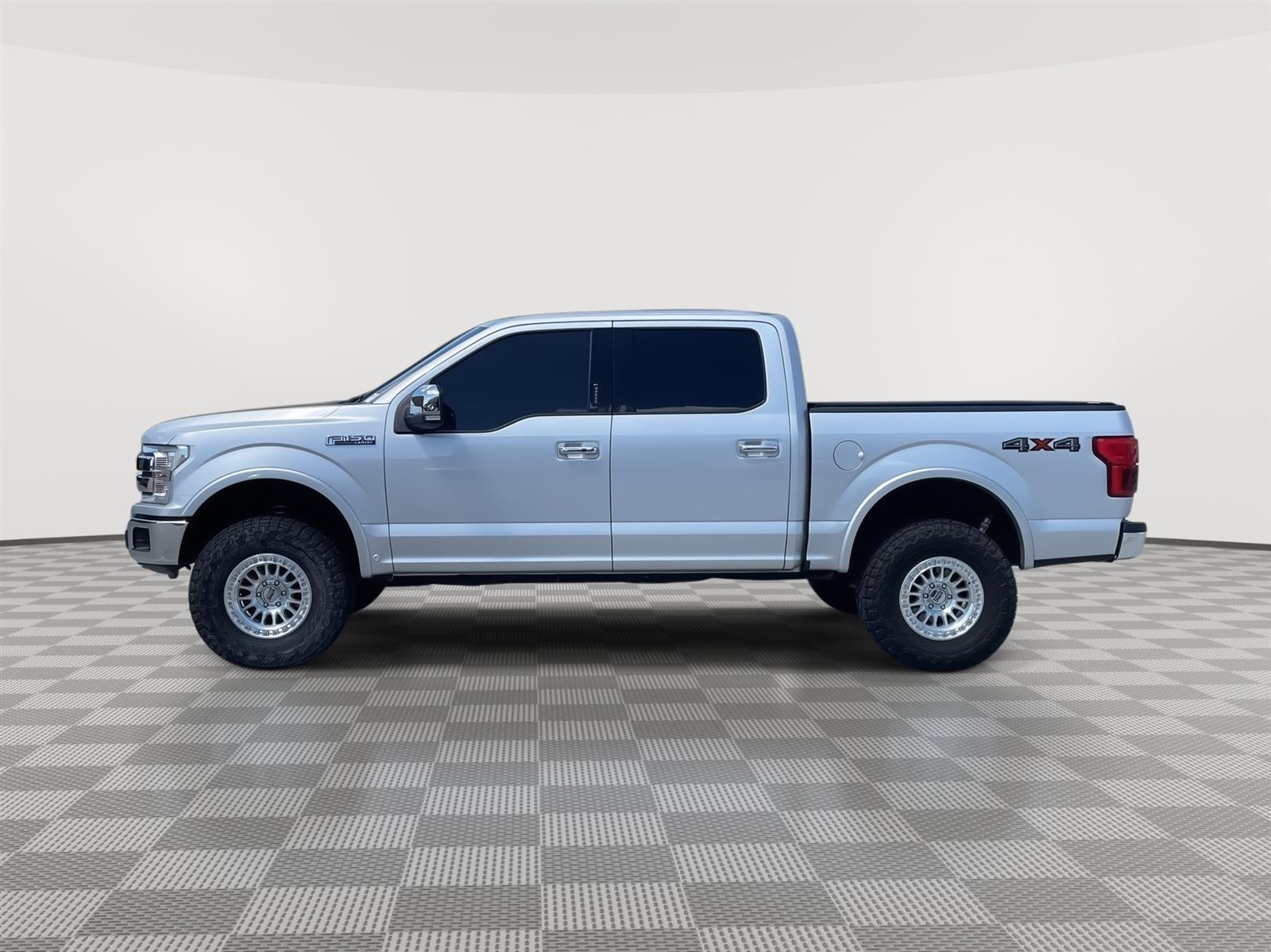 Used 2018 Ford F-150 Lariat Crew Cab Truck for sale in Lincoln NE