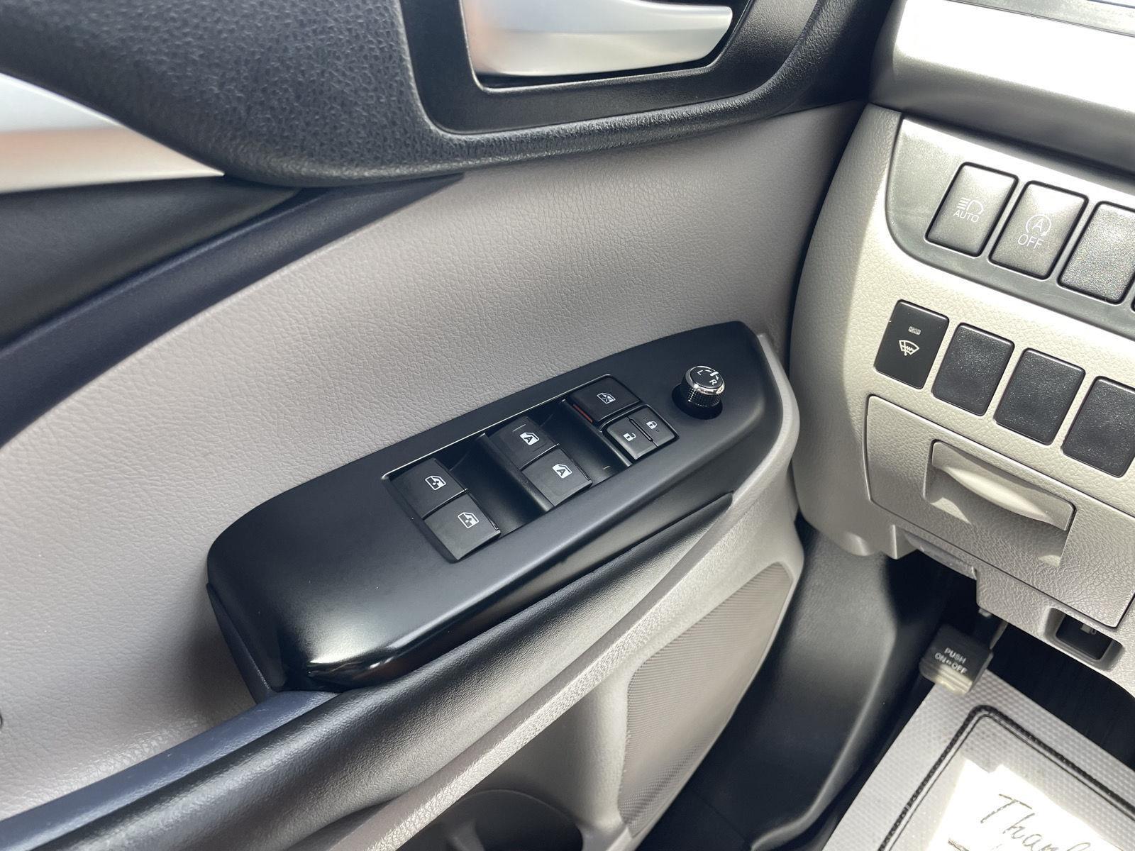 Used 2019 Toyota Highlander for sale in Lincoln NE