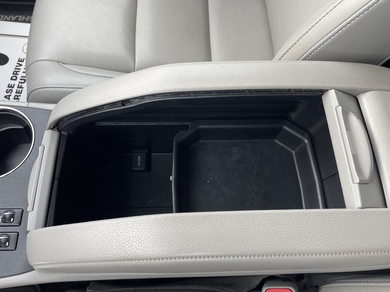 Used 2019 Toyota Highlander for sale in Lincoln NE